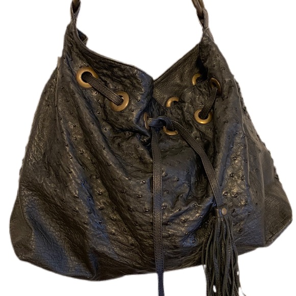 Chi | Black Ostrich Shoulder Purse - Picture 2 of 7